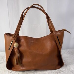 Kattee Pebbled Leather Tote In Cognac Color